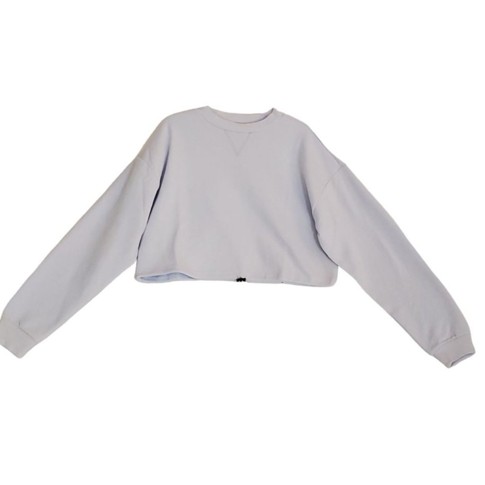 NWT Forever 21Cropped Sweatshirt - Medium - Light Blue